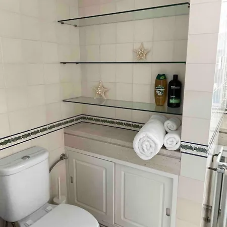 Apartment Spacious In Sunny Minutes To