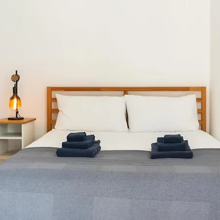Spacious In Sunny Minutes To Lourinhã