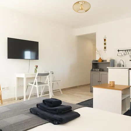 Spacious In Sunny Minutes To * Lourinhã